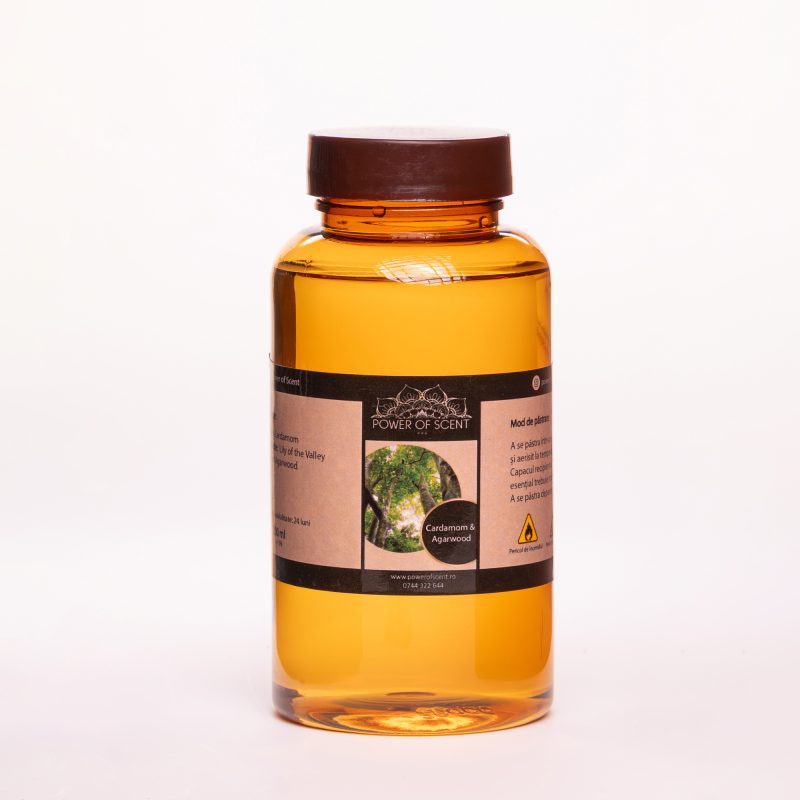Rezerva parfum ulei esential - Cardamom si Lemn de Agar